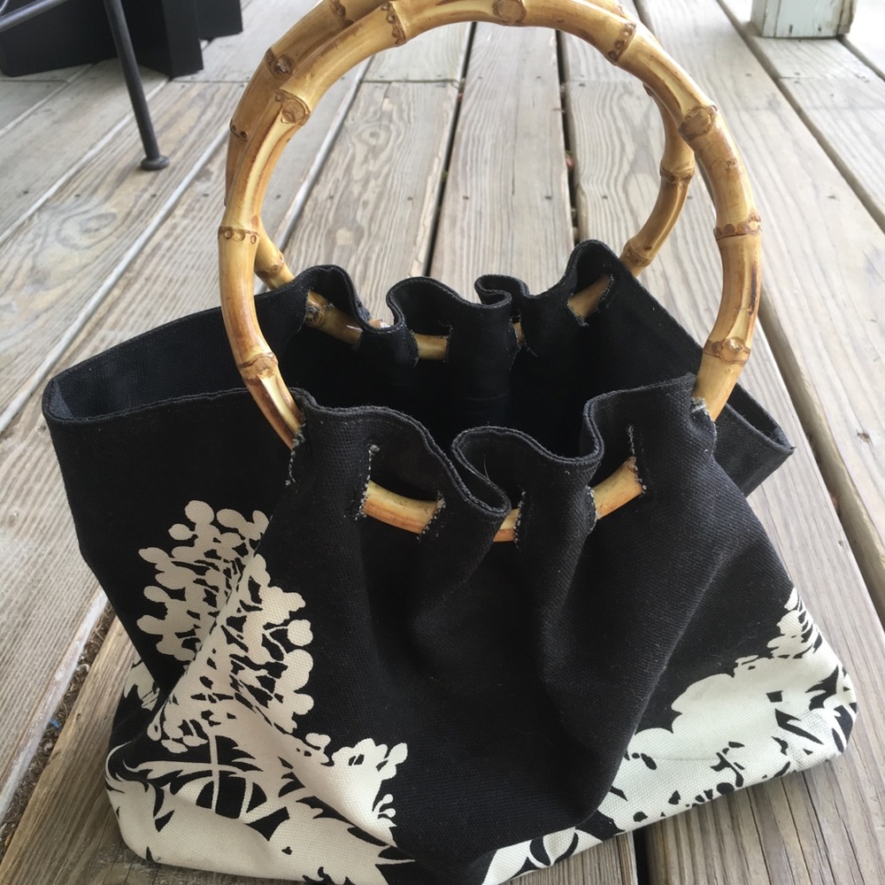Banana Republic canvas purse with wooden handles‎